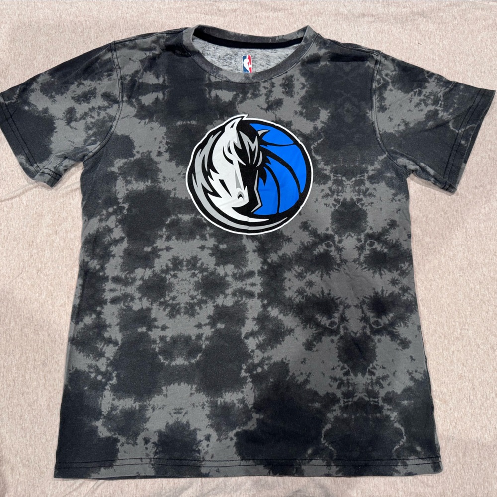 NBA Dallas Mavericks Black and Gray Tie-Dye Youth size X-Large 18/29 t-shirt